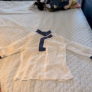 Vivienne tan top silk  sheer  great condition excellent condition, navy / white